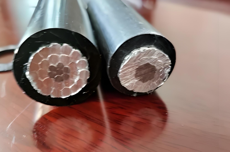 金聯(lián)宇電纜就給大家分享一個(gè)判斷電線(xiàn)電纜斷點(diǎn)的小技巧.jpg 金聯(lián)宇電纜就給大家分享一個(gè)判斷電線(xiàn)電纜斷點(diǎn)的小技巧.jpg
